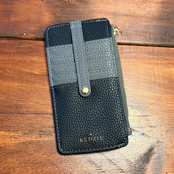 Kedzie Black and Gray Key & Card Holder - Picture 1 of 5